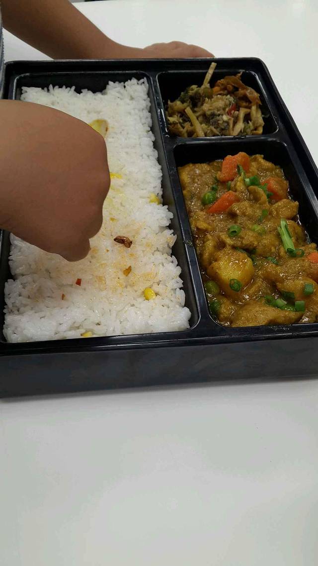 魏家凉皮(学林雅苑店)