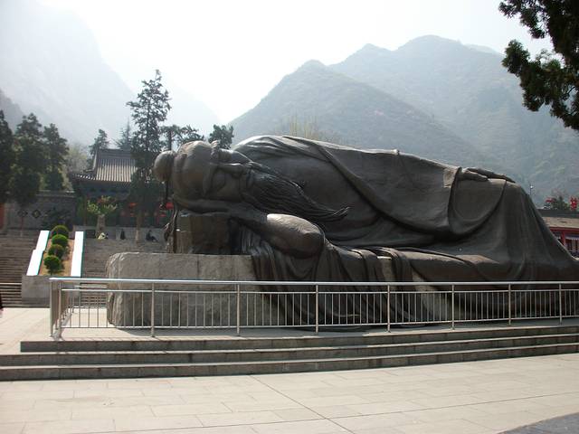 闲步武汉与西安,挑战华山——11天游