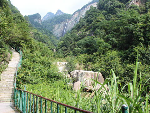 秀峰旅游景点图片