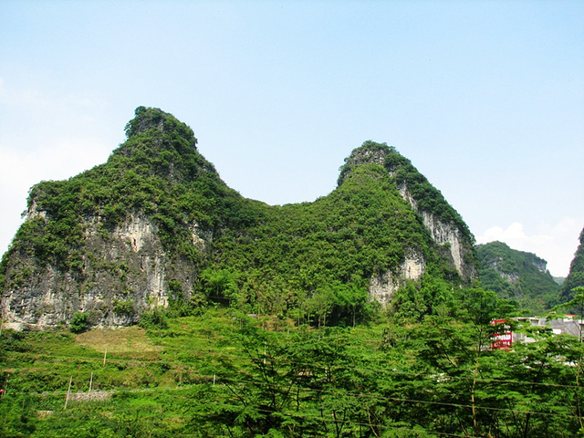 路上石山美景无限--马山金钗石林探秘1