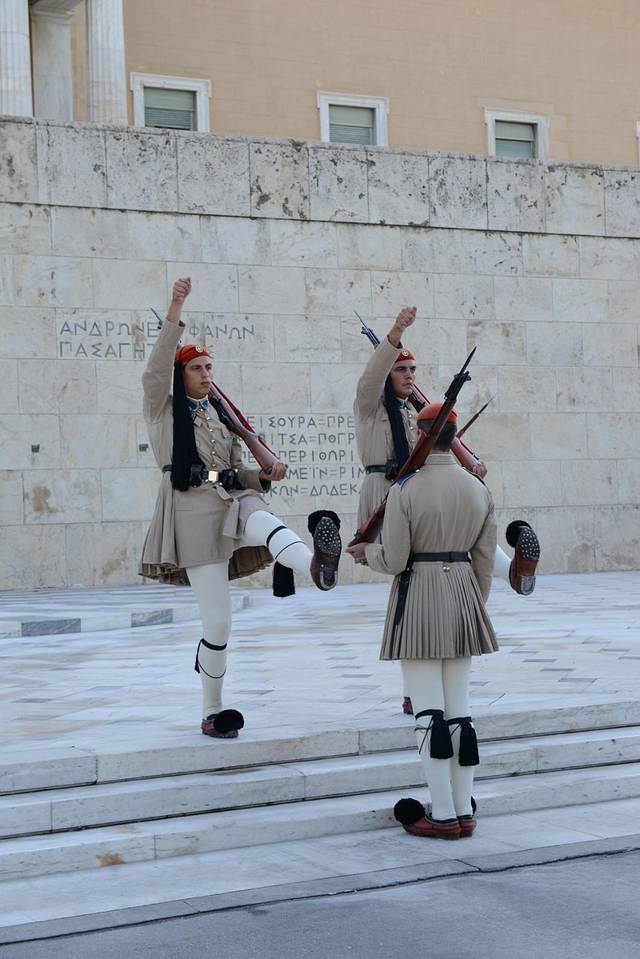 记录我们的17天的意瑞法希腊蜜月旅行