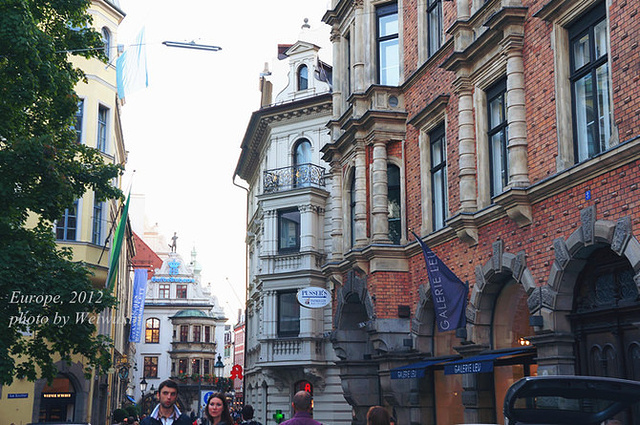 建造新天鹅堡的巴伐利亚国王路德维希二世,是瓦格纳的头号粉丝.