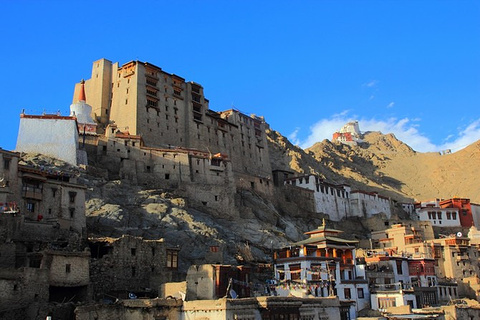 列城王宫旅游景点攻略图