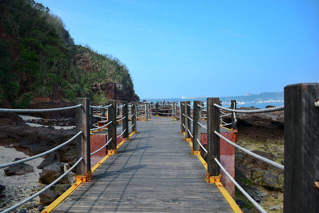 南湾鳄鱼山景区