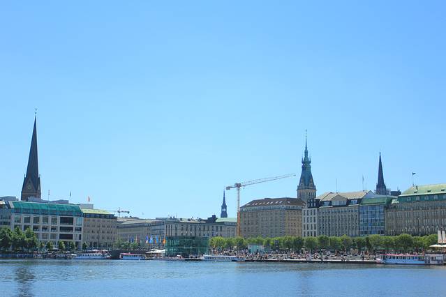 阿斯特游船公司