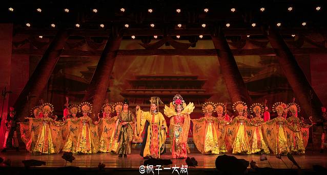 大唐芙蓉园凤鸣九天剧院