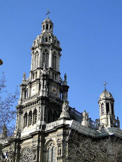 巴黎天主圣三教堂