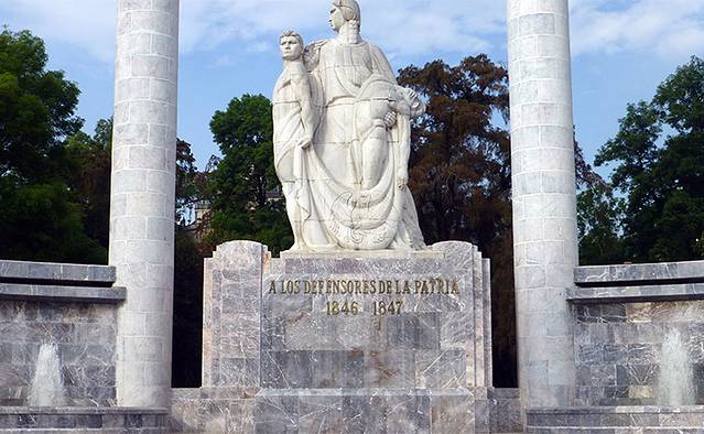 青年英雄纪念碑