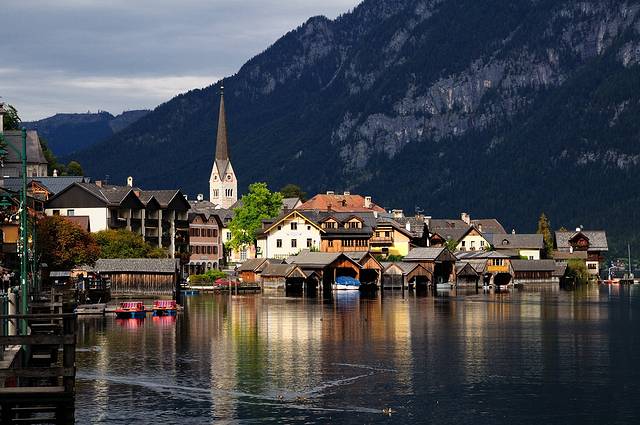 哈尔施塔特湖