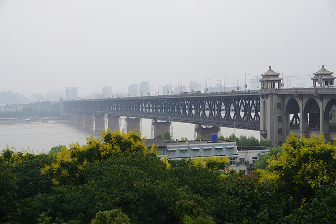 武汉长江大桥图片