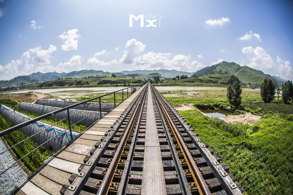 鸭绿江国境铁路大桥