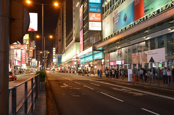 其实来了以后会发现不知不觉就会逛到的_西洋菜南街"的评论图片