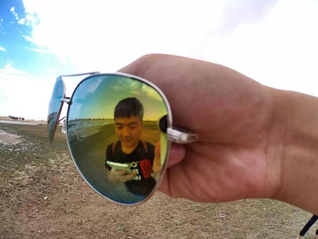 终于到了目的地第一次与沙漠零距离接触,内心