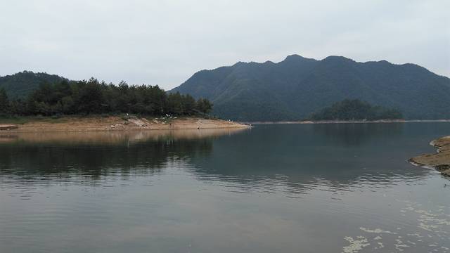 寒山湖风景区