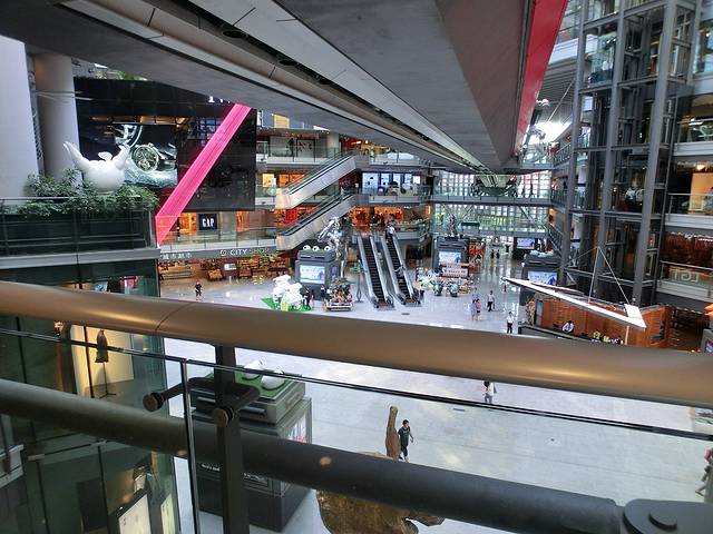 北京侨福芳草地购物中心