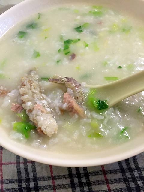虾姑粥好实在.