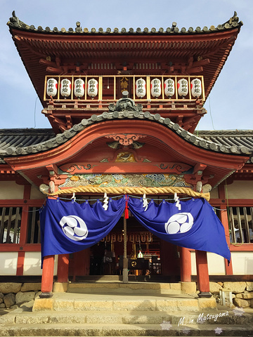 "路过的汤神社，只有在温泉之乡才会有汤神社吧……。吃过午饭去伊佐尔波神社探访一番。是一处看看就好的地方_伊佐尔波神社"的评论图片