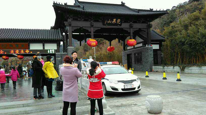 2017开车的朋友还是建议把车停在停车场,虽然