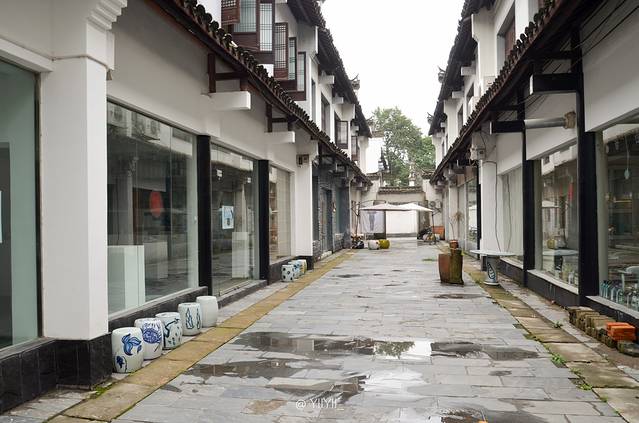 景德镇陶瓷学院