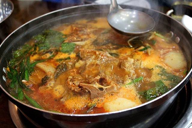 元堂脊骨土豆汤  明洞2号店