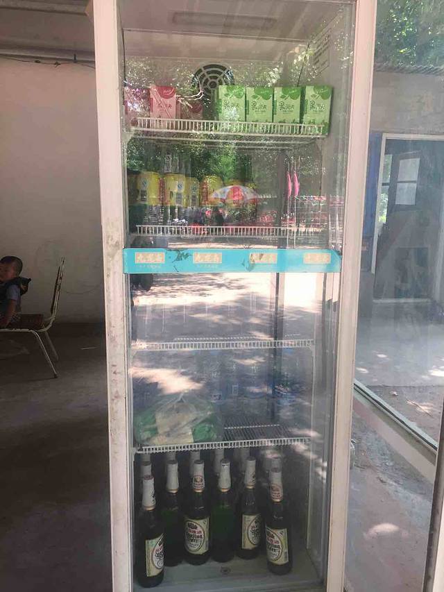 宏盛园垂钓烧烤区