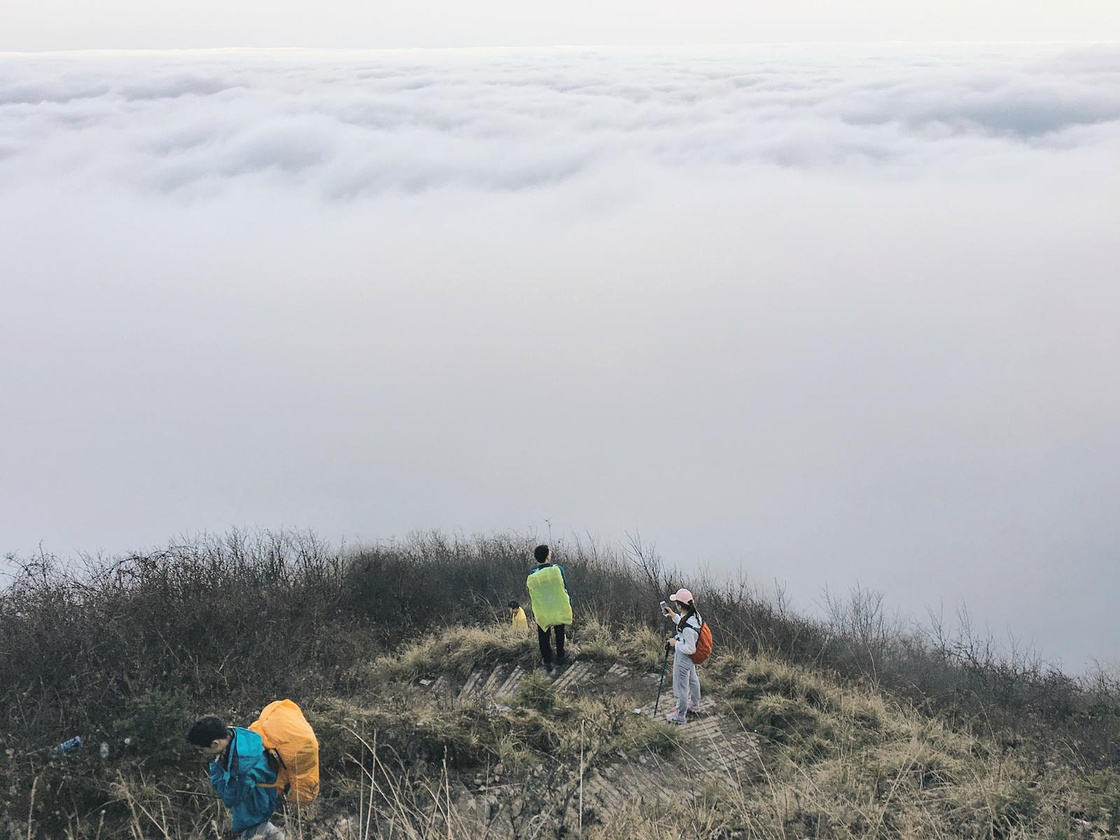 另一处可以和牛背山所媲美的地方：九峰山