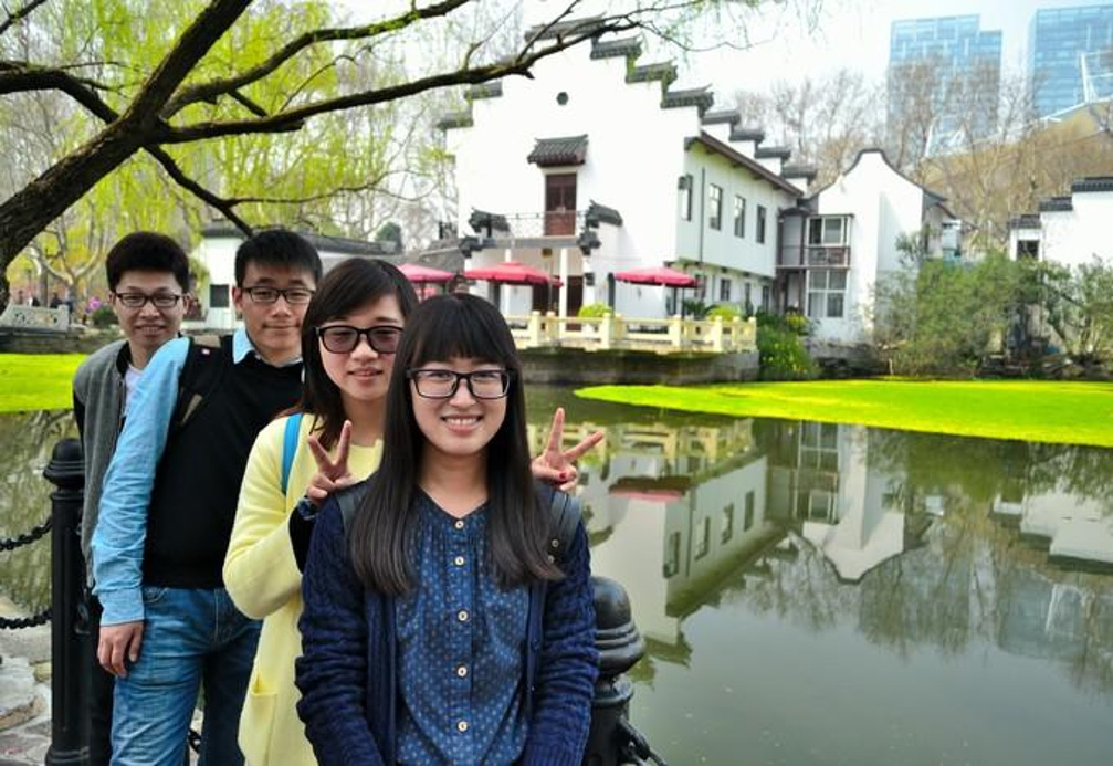 趁着春光明媚，走出来，看世界