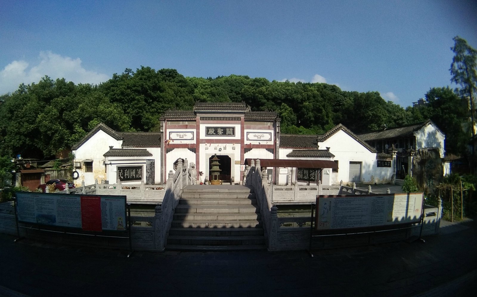 整个卓刀泉寺的游玩时间也就2~ 【小贴士】:1,卓刀泉寺当前不收取门票