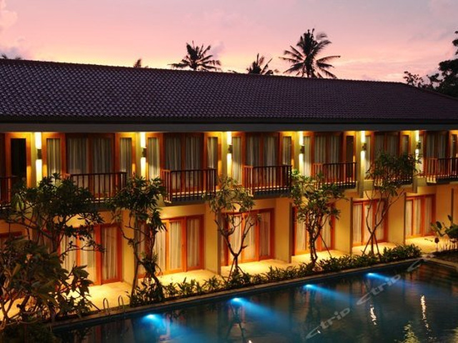 (巴厘岛的酒店入住一般都会送果汁,我们住了三