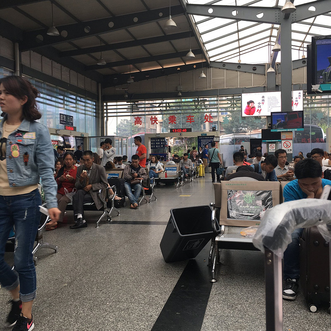 昆明西部客运站图片