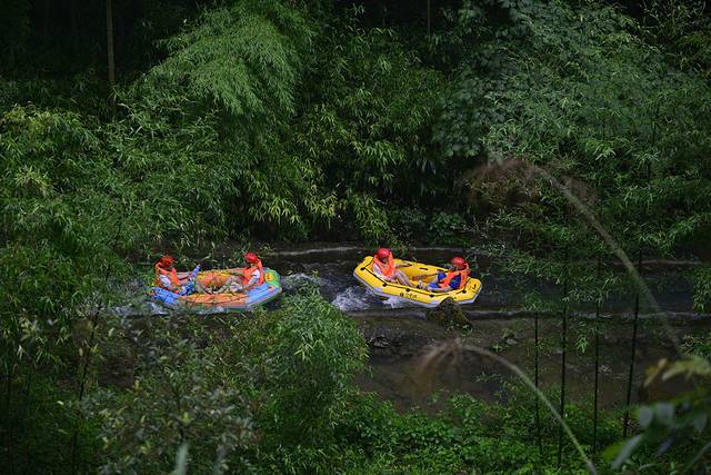 仙龙峡漂流