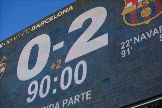 梅斯塔利亚球场