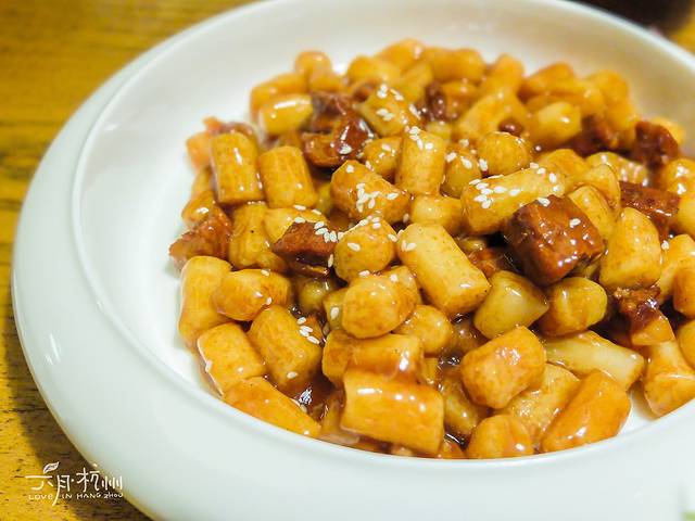 新白鹿餐厅(龙游路店)