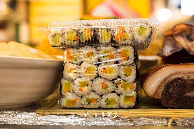 广藏市场美食街