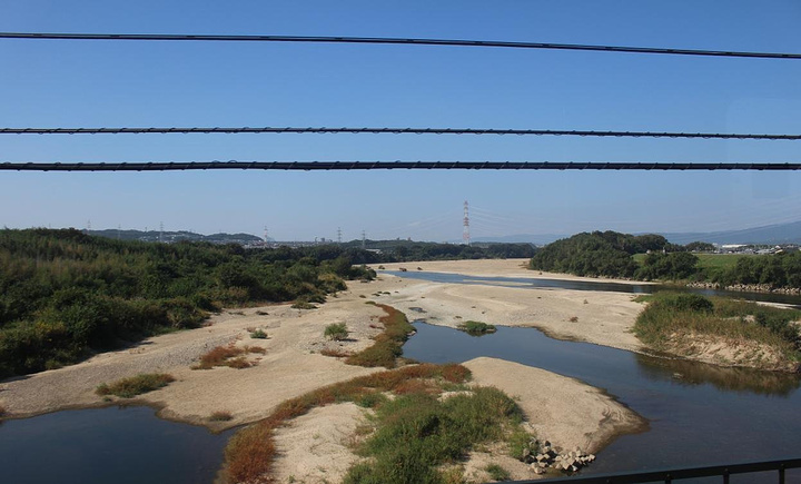 2017.铁奈良站距离商业街比较近哦~._JR京都