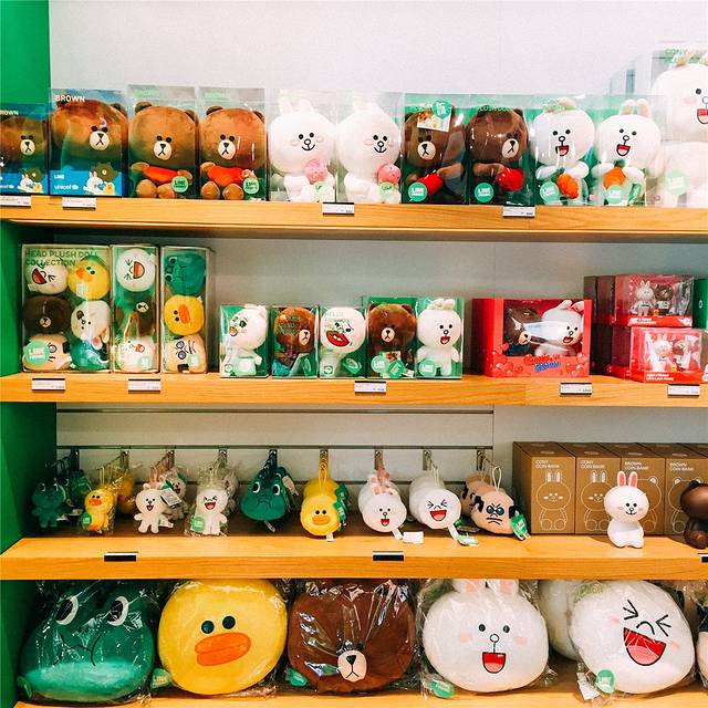LINE FRIENDS STORE（微风松高店）