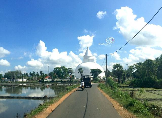 蒂瑟默哈拉默大佛塔