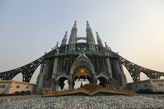 泉城欧乐堡梦幻世界