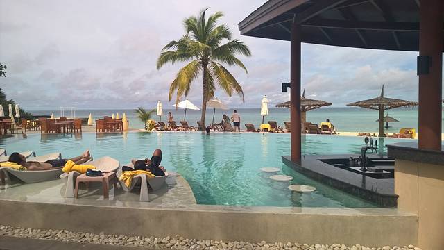 马尔代夫盛泰乐拉富士岛