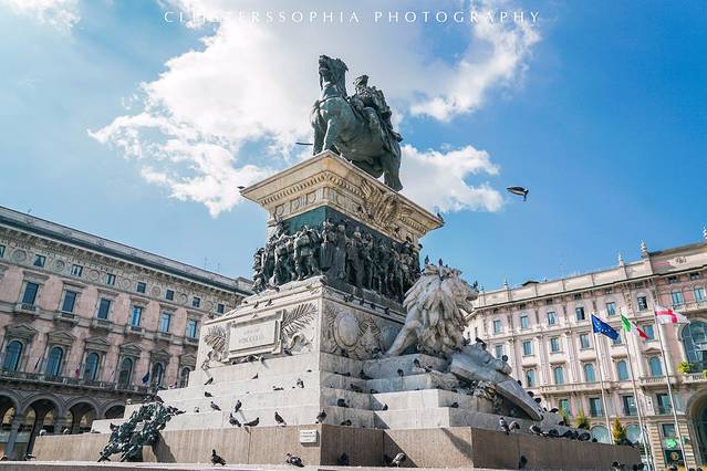米兰大教堂广场