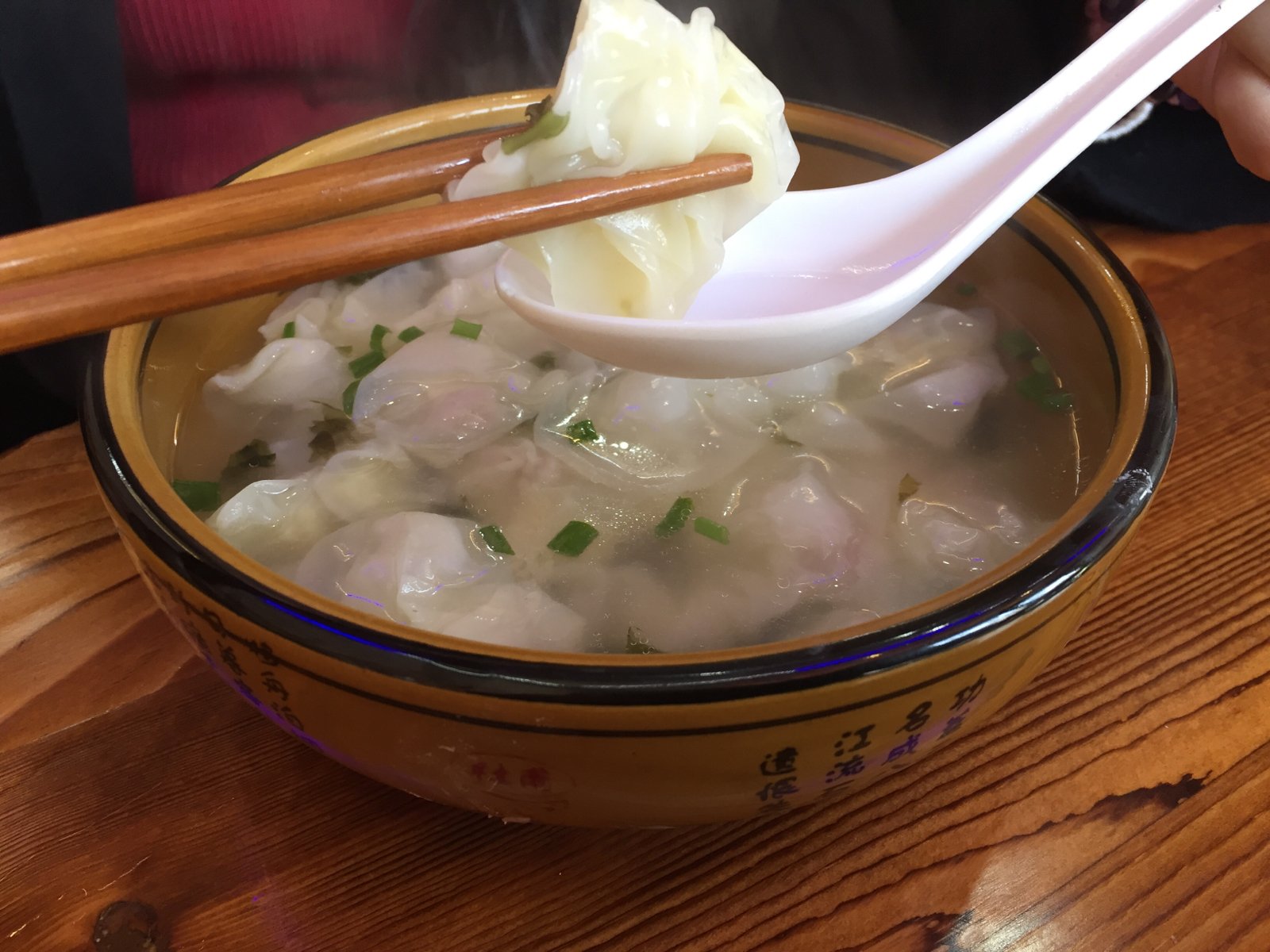 西湖的水游客的泪在这么整下去杭州等游客也得千年等一回西湖娱乐城- 西湖娱乐城官方网站- 西湖娱乐城APP