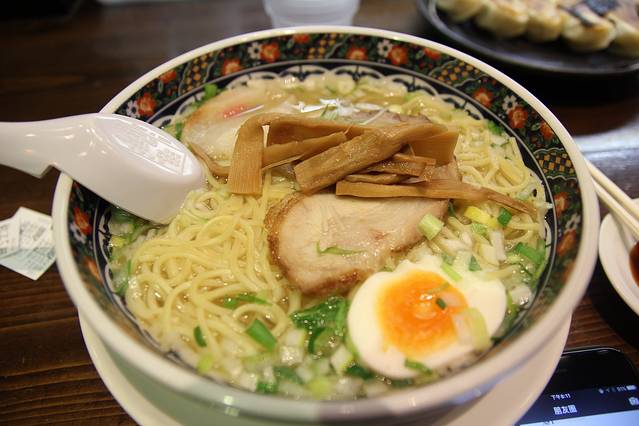 函馆面厨房味彩红(红店)