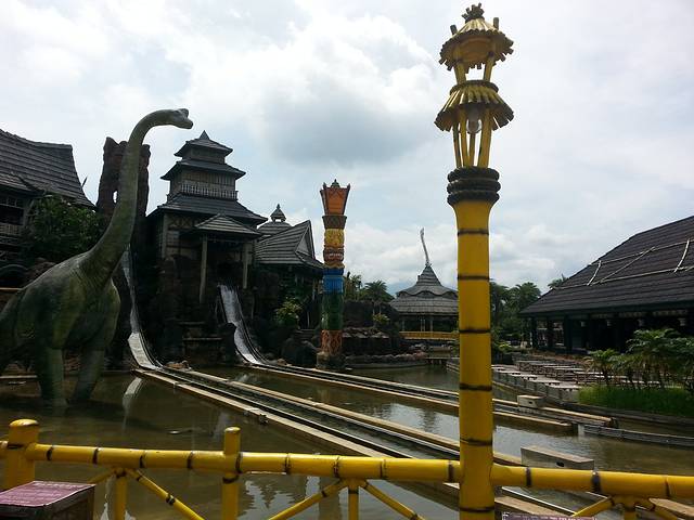 六福村主题游乐园