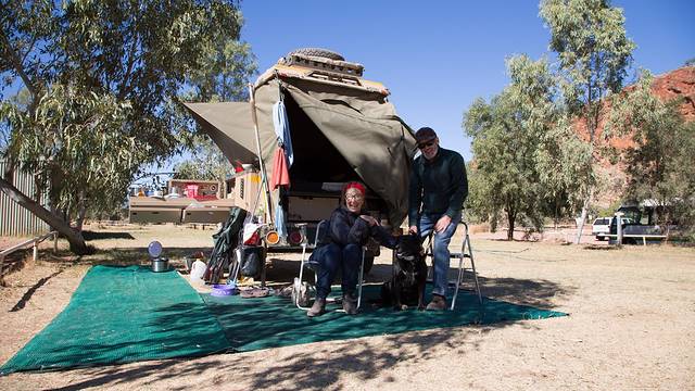 西麦克唐纳山脉