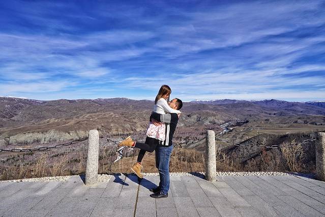 中哈边界大峡谷