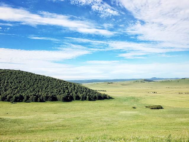 巴林喇嘛山风景区