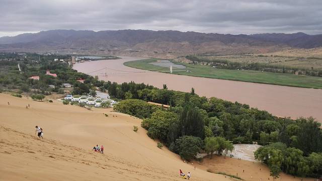 羊皮筏子快艇乘坐码头