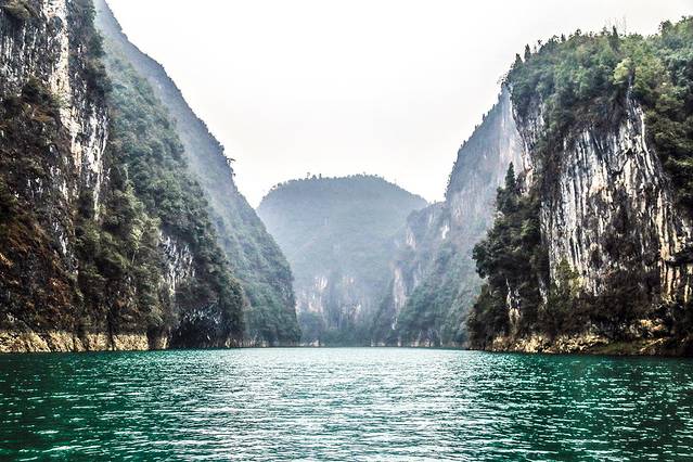 碧江天生桥景区