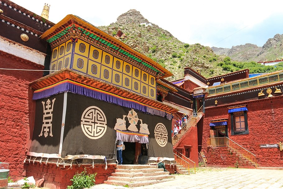 2018楚布寺游玩攻略,如愿磕完八角街一圈长头