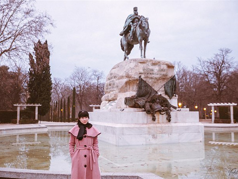 马德里水晶宫旅游景点图片